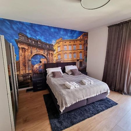 Stivi Luxury Apartments Pola Esterno foto