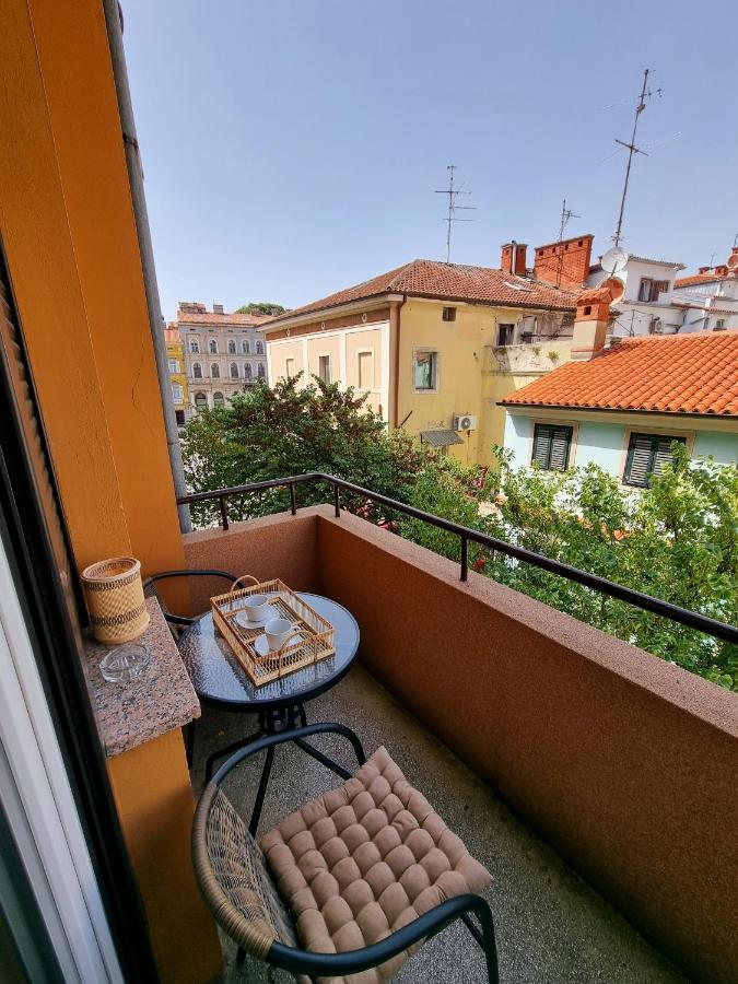 Stivi Luxury Apartments Pola Esterno foto