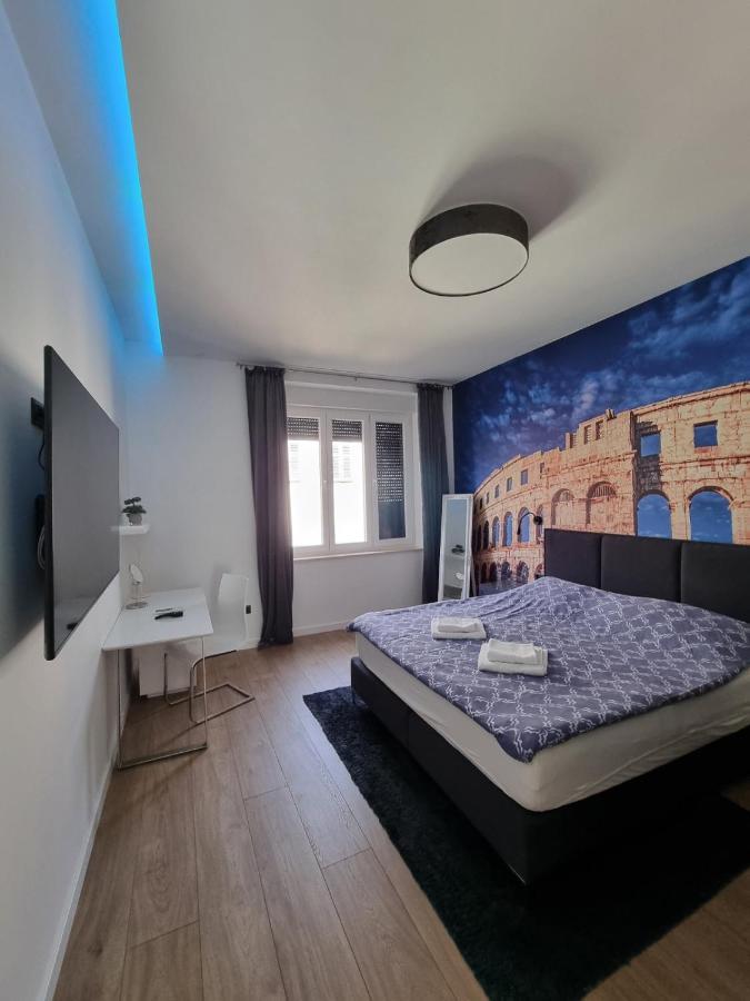 Stivi Luxury Apartments Pola Esterno foto